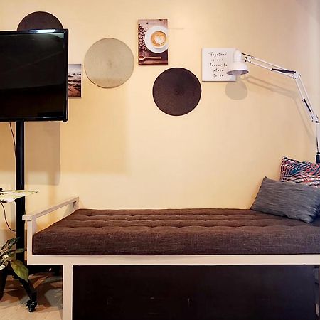 Spacious Cozy Suite At The Venice Mall With Free Parking And Washing Machine (Adults Only) Taguig Bagian luar foto