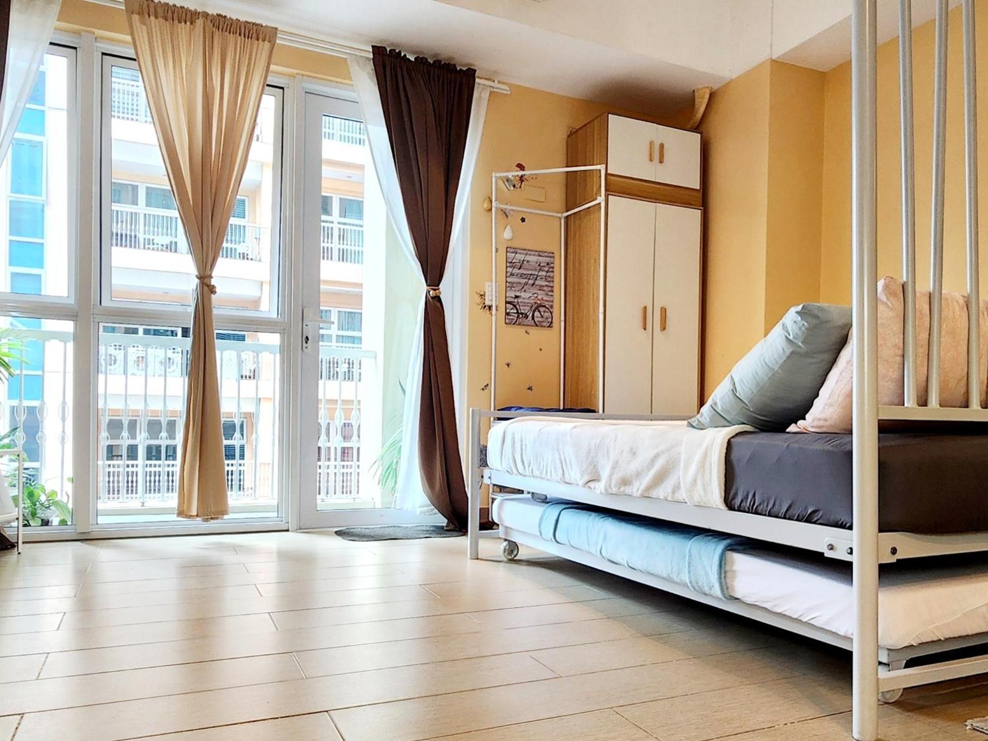 Spacious Cozy Suite At The Venice Mall With Free Parking And Washing Machine (Adults Only) Taguig Ruang foto